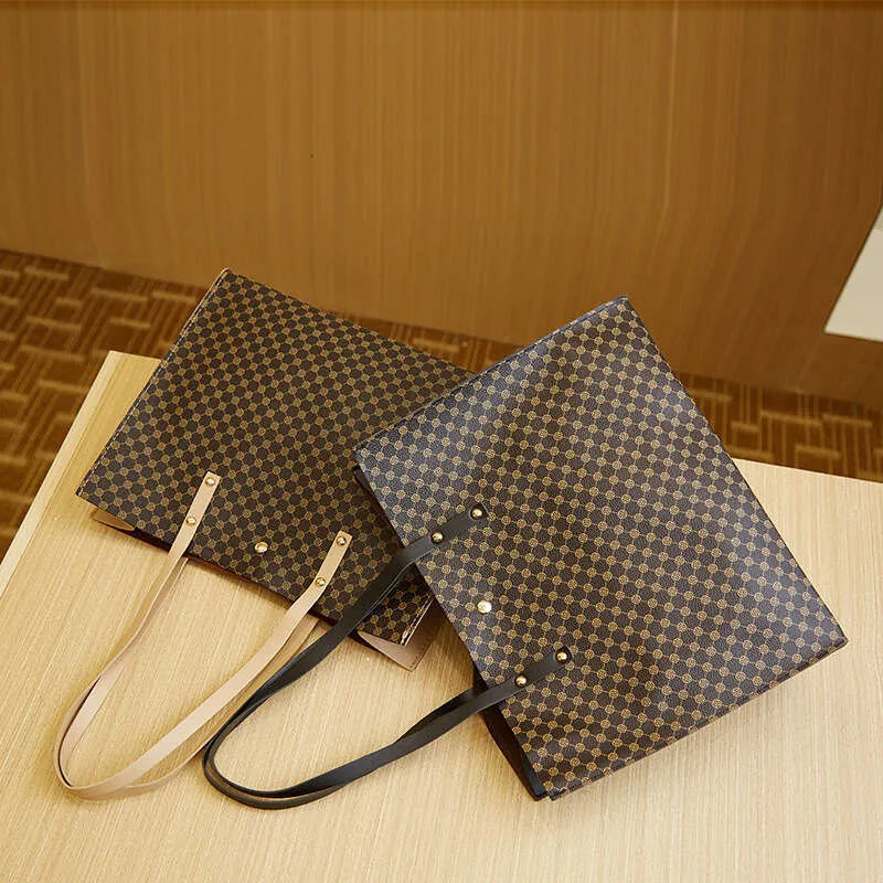 Elegant Large-Capacity PU Leather Tote Bag| Wholesale Price| Min: 6 Items.
