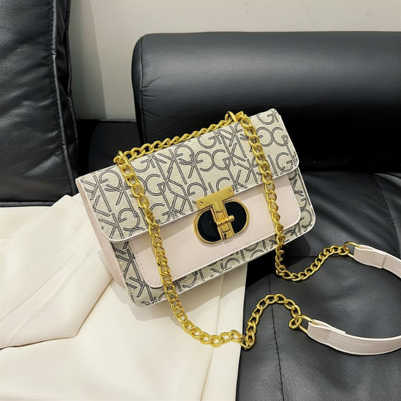 Vintage Letter Print Chain Crossbody Bag| Wholesale Price| Min: 6 Items.